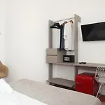 Casa Maja & 3*